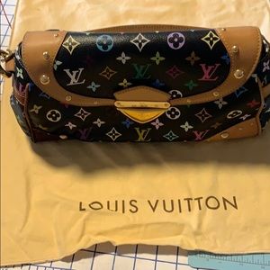 LV Purse